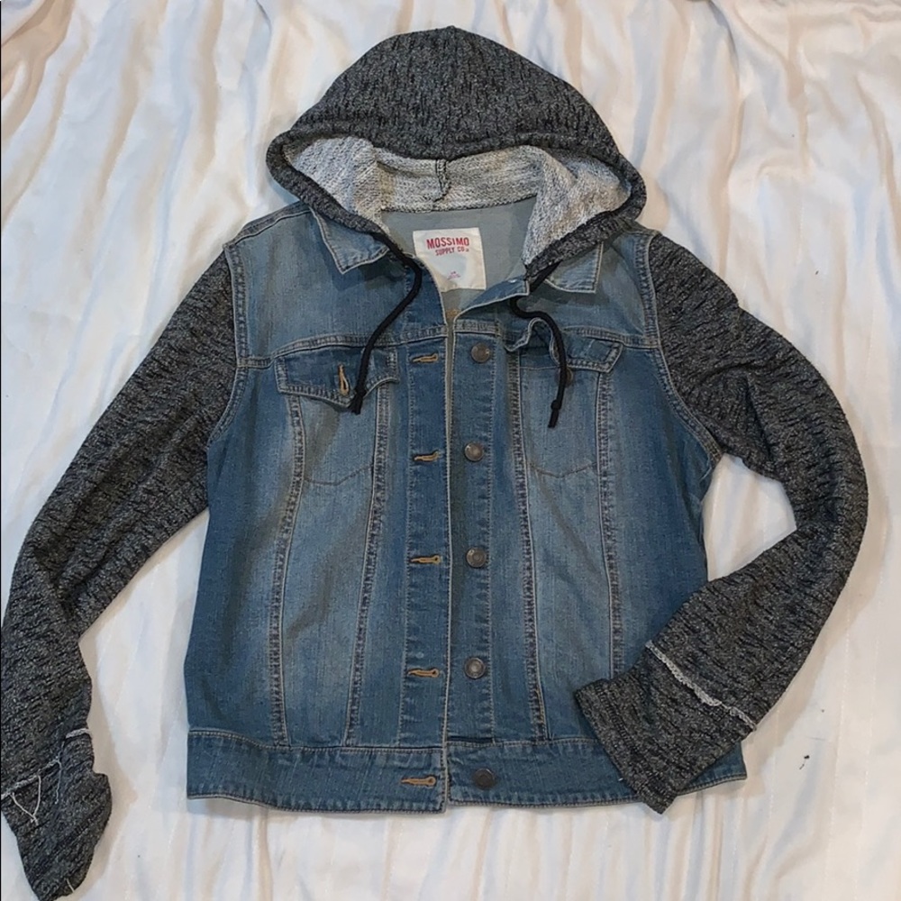 Denim Jacket with Cloth Sleeves